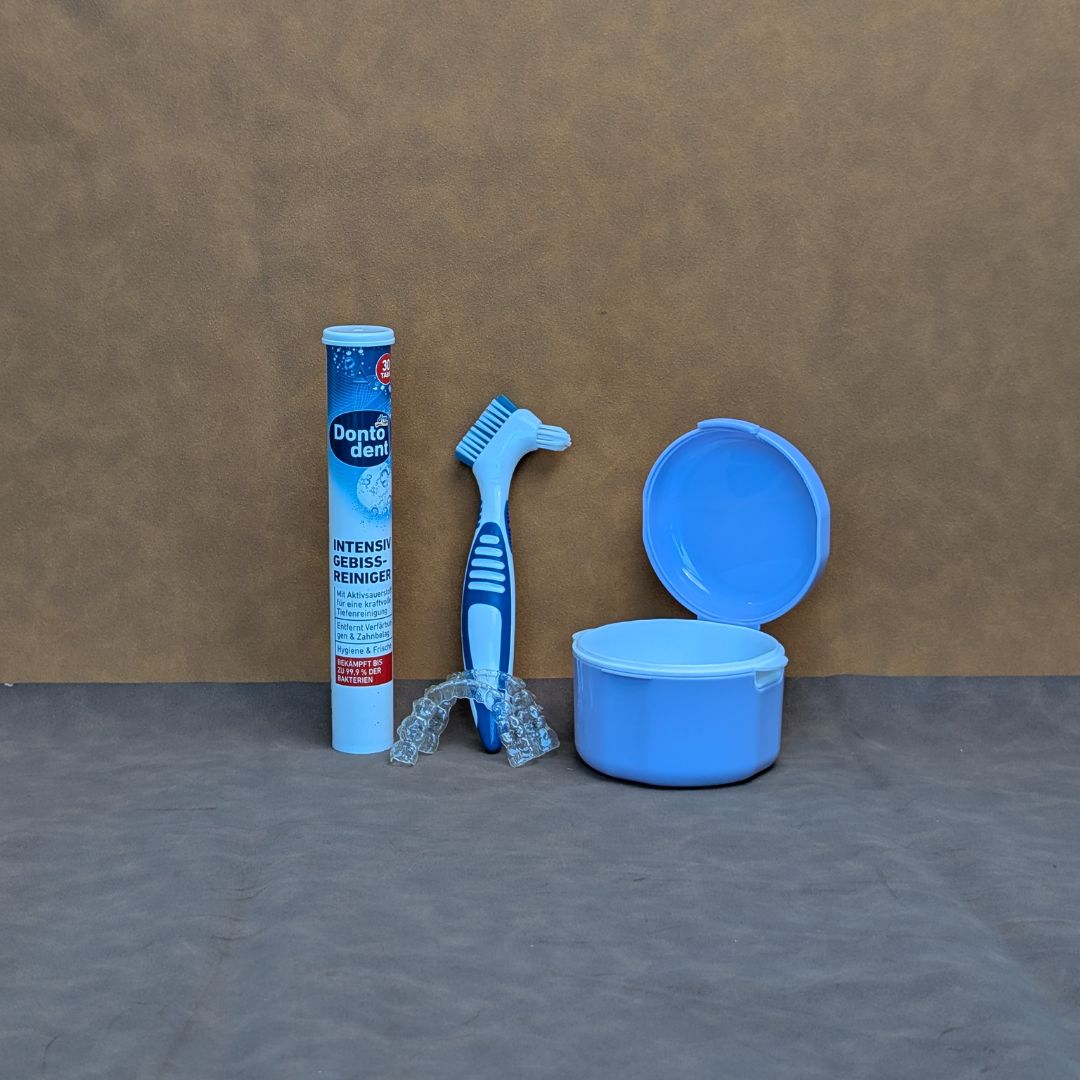 Viên Sủi Vệ Sinh Khay Niềng Trong Suốt Dontodent (32 Viên) - Nhập Khẩu Đức