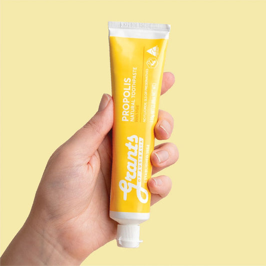 Kem đánh răng thảo dược Grants Propolis (keo ong)
